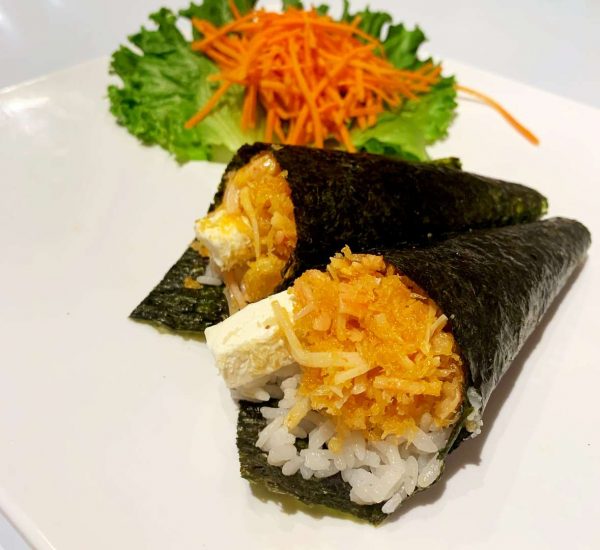 Cream Cheese Spcisy Crab Hand Roll – 1000 sushi islands